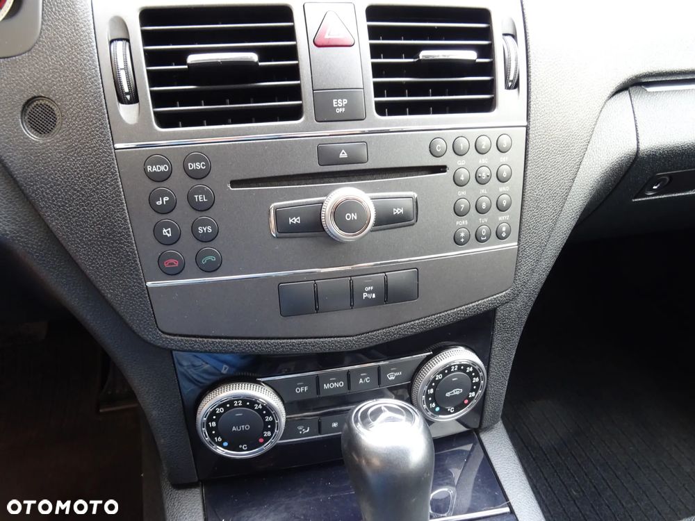 Mercedes-Benz Klasa C 200 CDI DPF Automatik BlueEFFICIENCY - 14