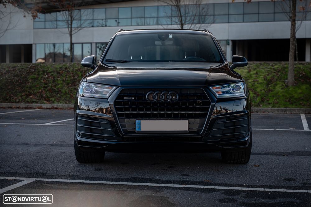 Audi Q7 3.0 TDI quattro S-line Tiptronic 7L - 3