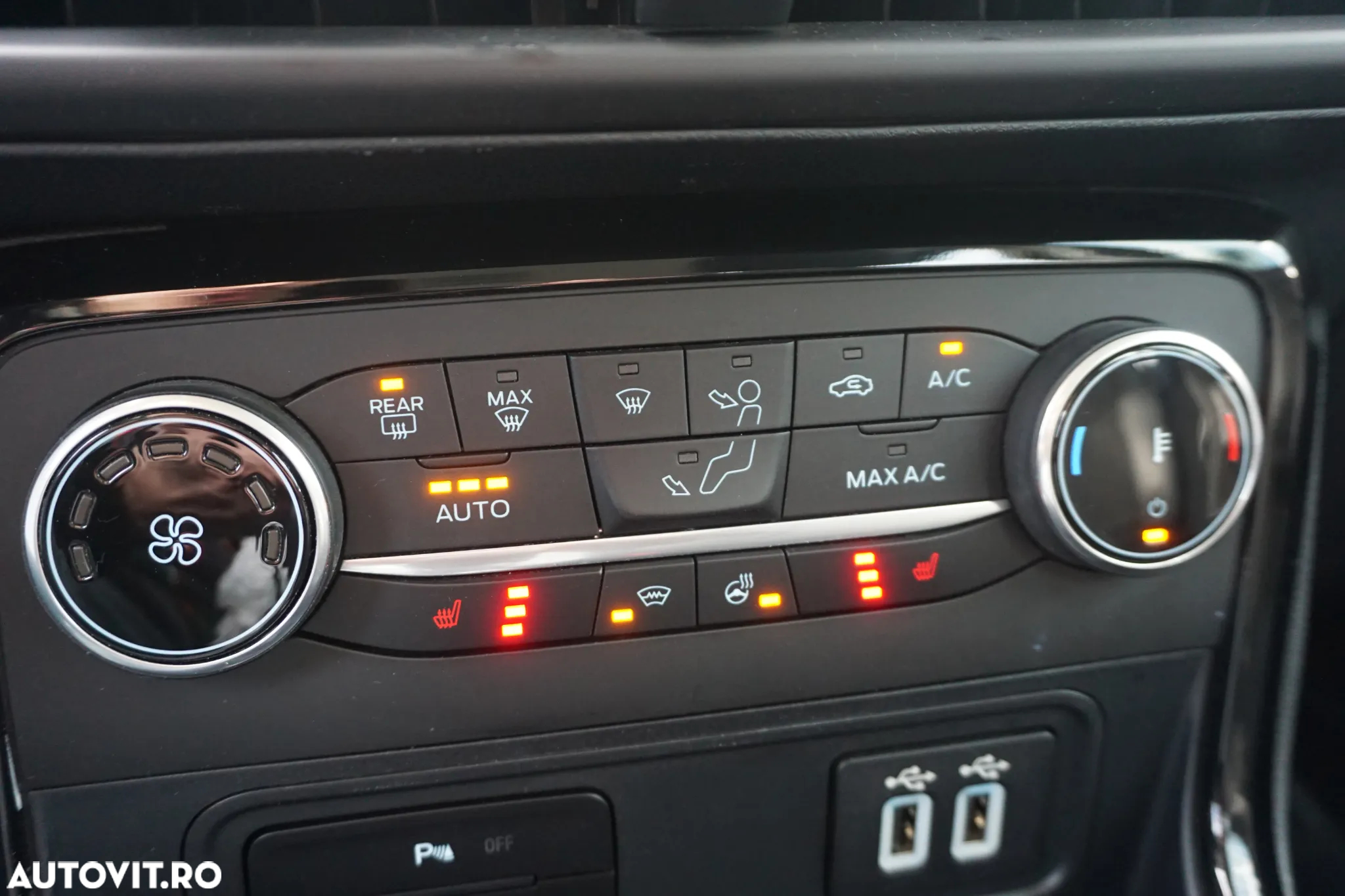 Ford EcoSport - 10