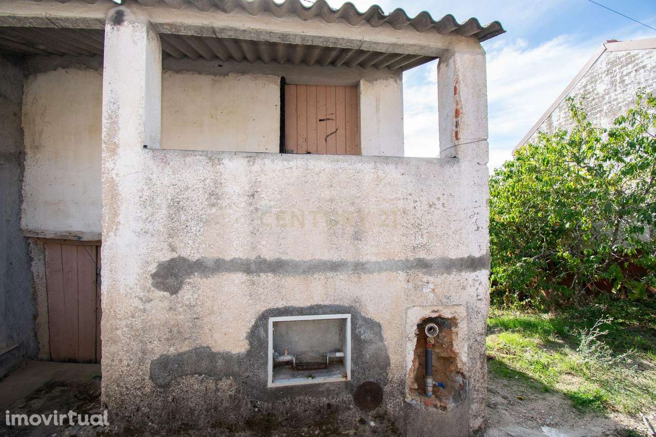 Moradia para Recuperação com Terreno — Cova do Ouro, Coimbra - Grande imagem: 4/20