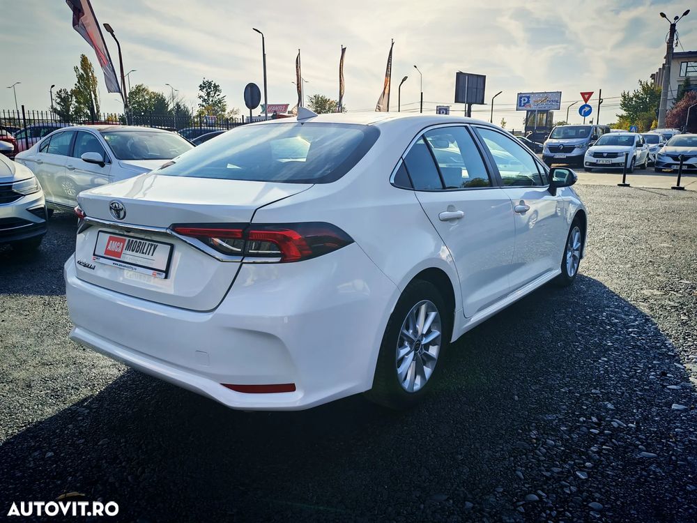 Toyota Corolla - 7