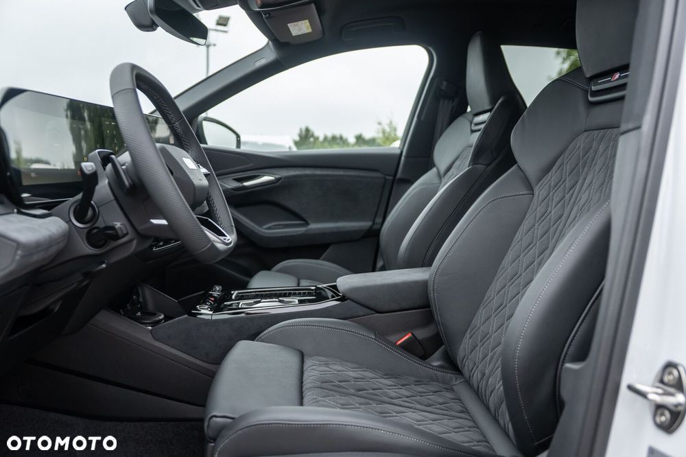 Audi Q6 e-tron - 13