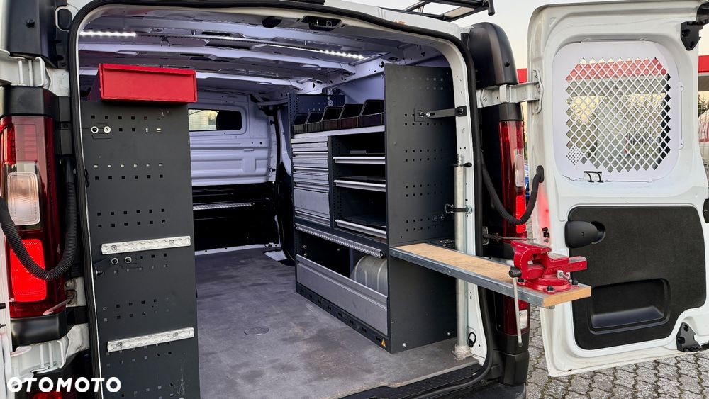 Renault Trafic 2.0 Long WARSZTAT ZABUDOWA Würth - 9