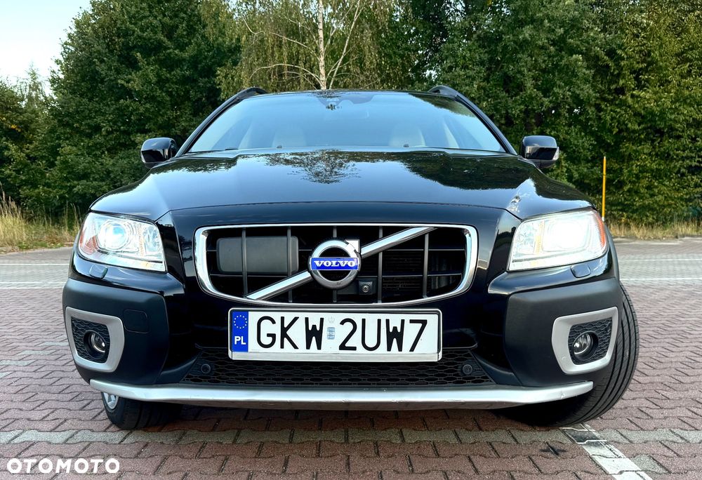 Volvo XC 70 - 1