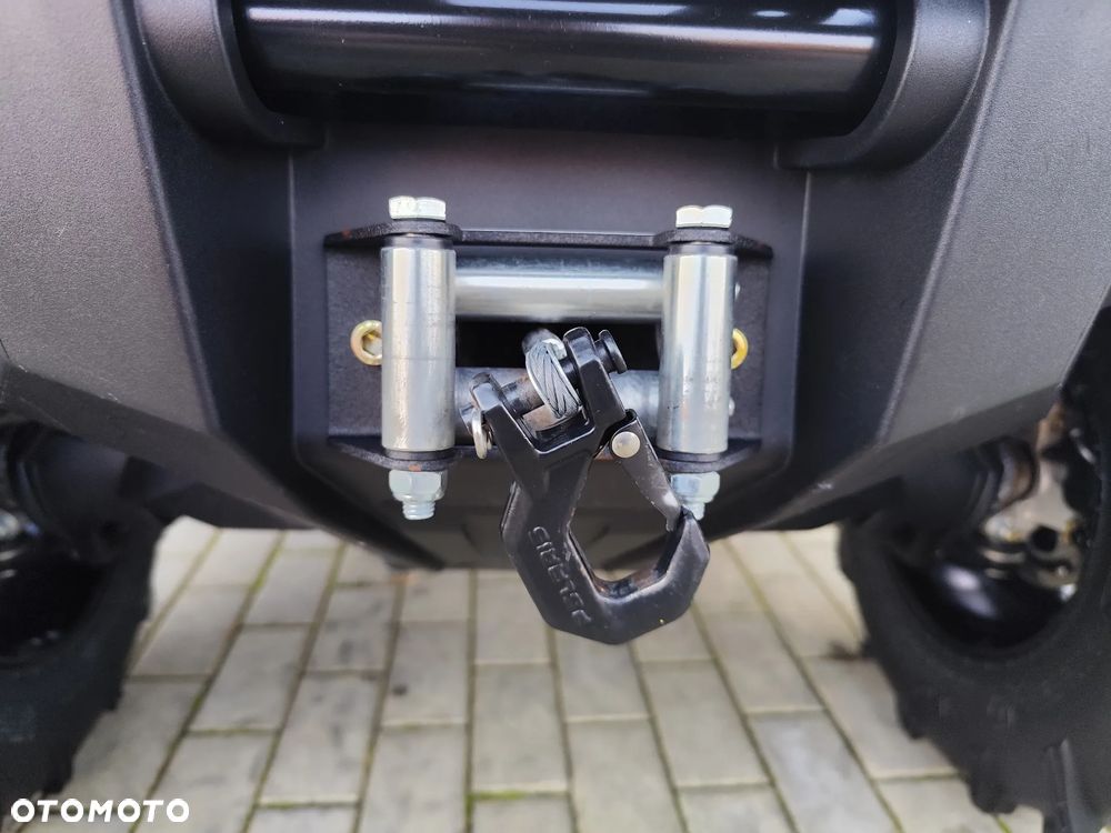 Can-Am Outlander - 12