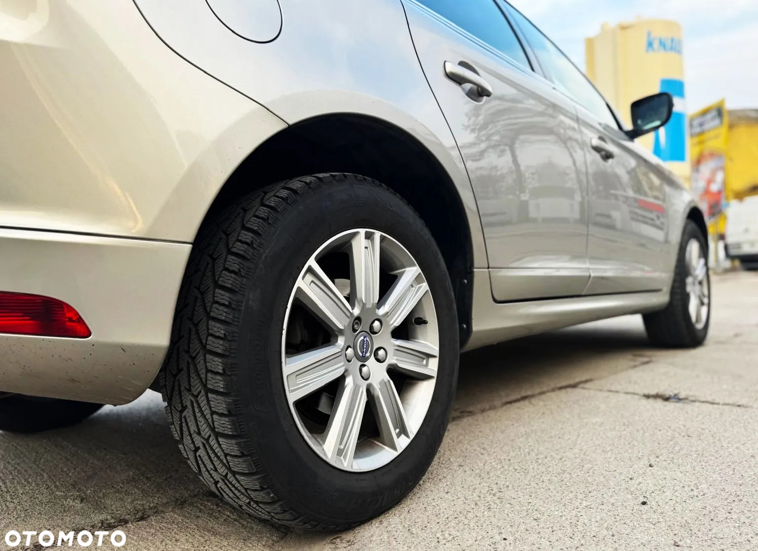 Volvo XC 60 - 30