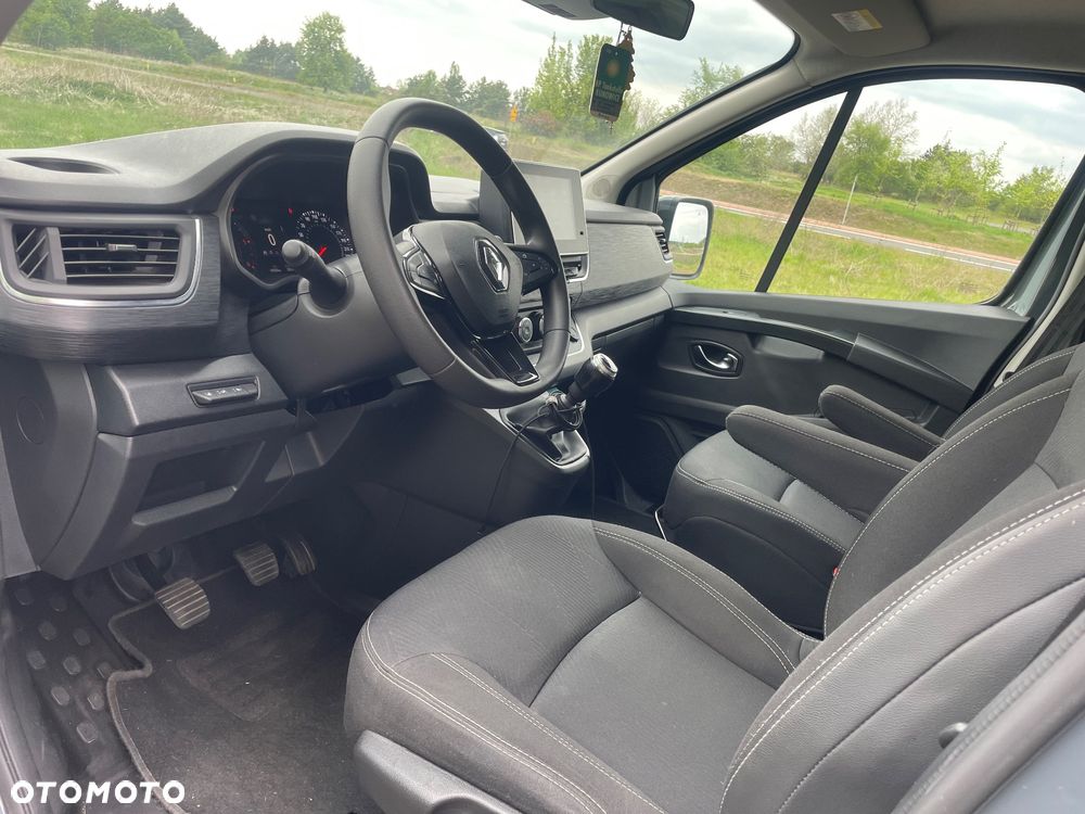 Renault Trafic 2.0 dCi Escapade - 38