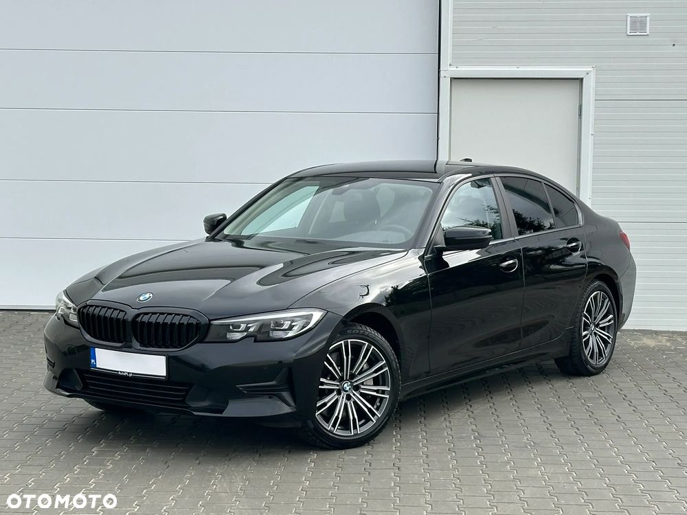 BMW Seria 3 330i Sport - 2