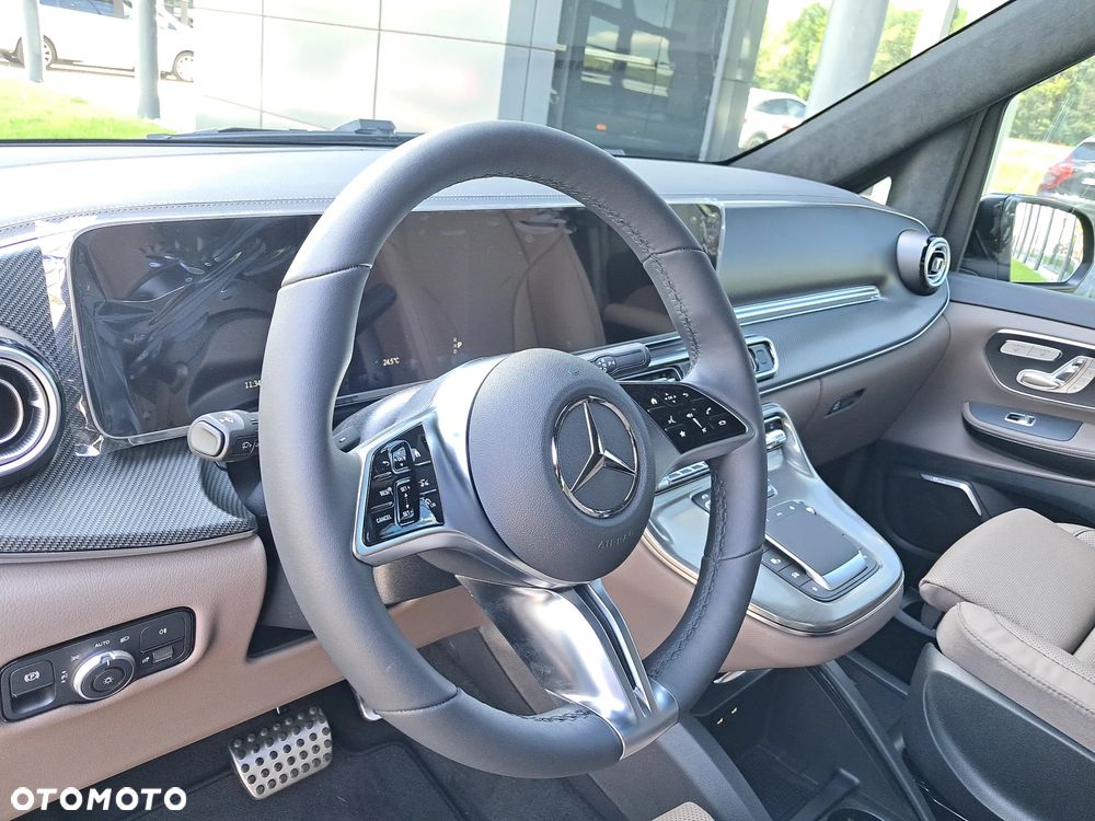 Mercedes-Benz Klasa V 300 d 4-Matic 9G-Tronic Exclusive (d³ugi) - 13