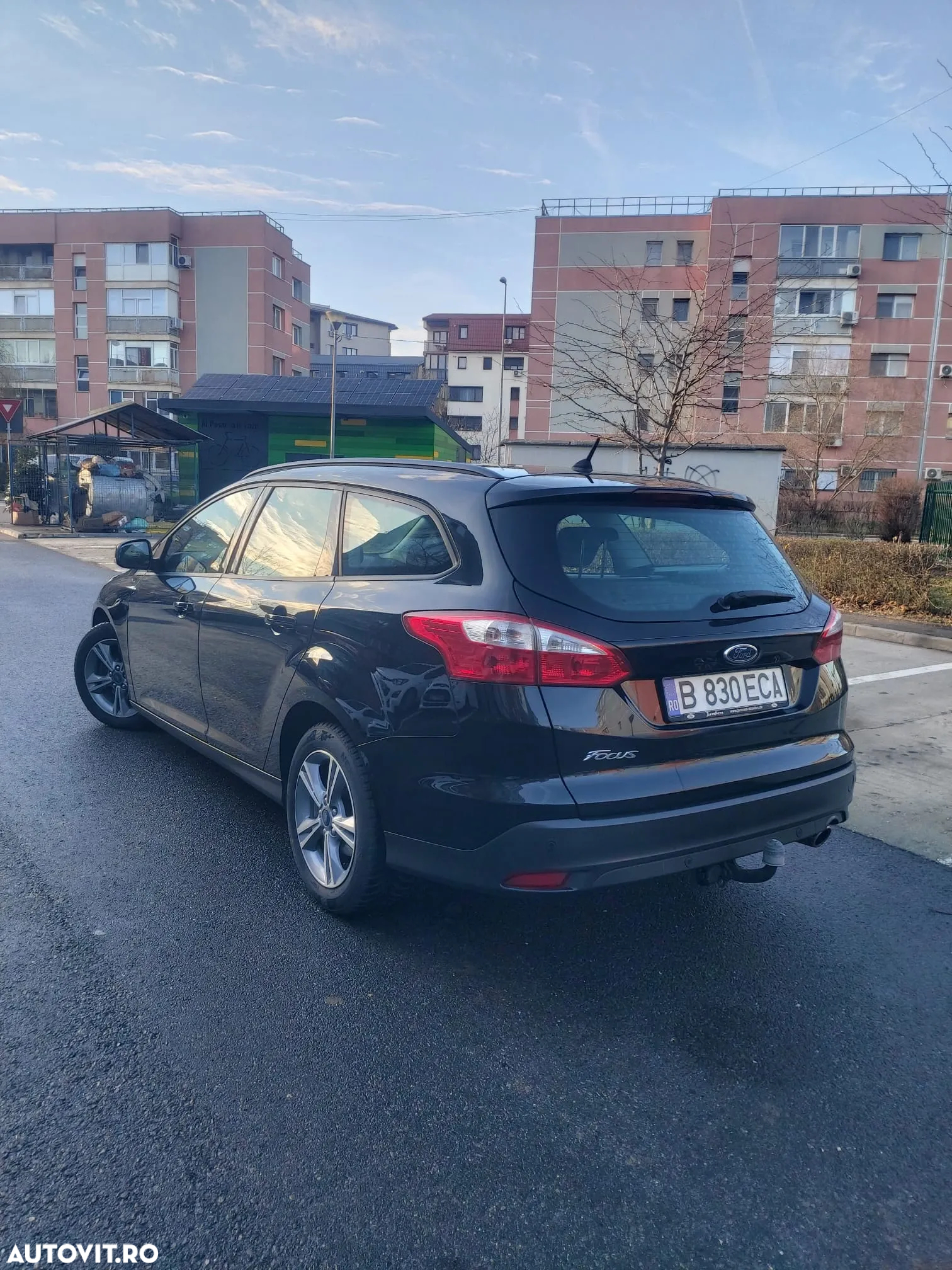 Ford Focus 2.0 TDCI DPF Powershift Titanium - 3