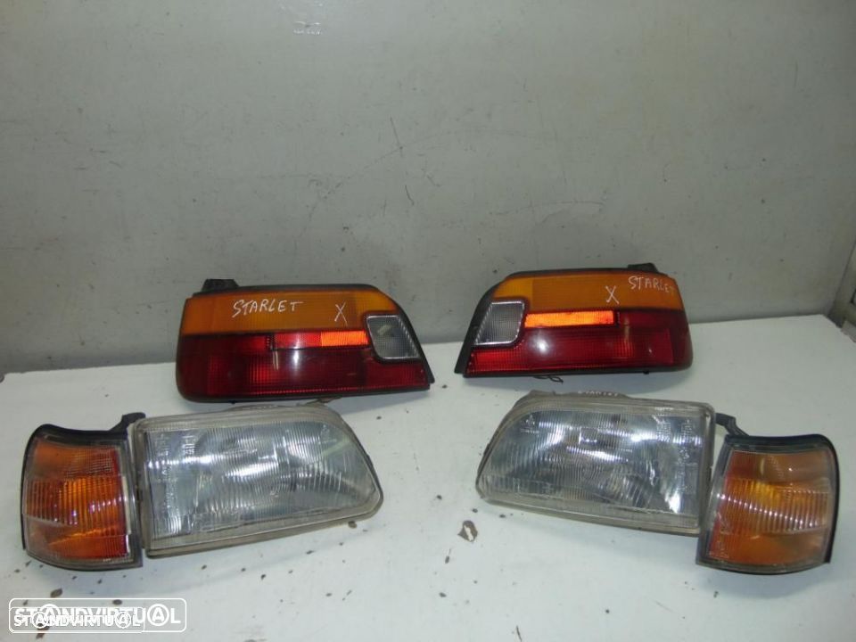 Toyota Starlet farolins