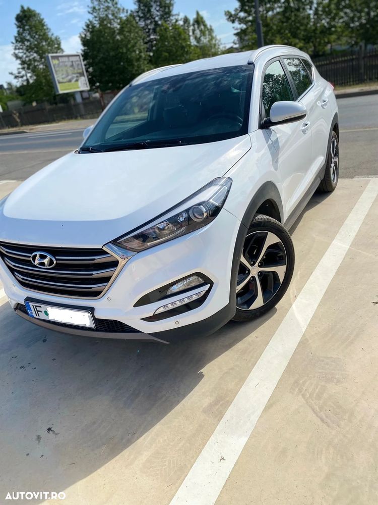 Hyundai Tucson - 1