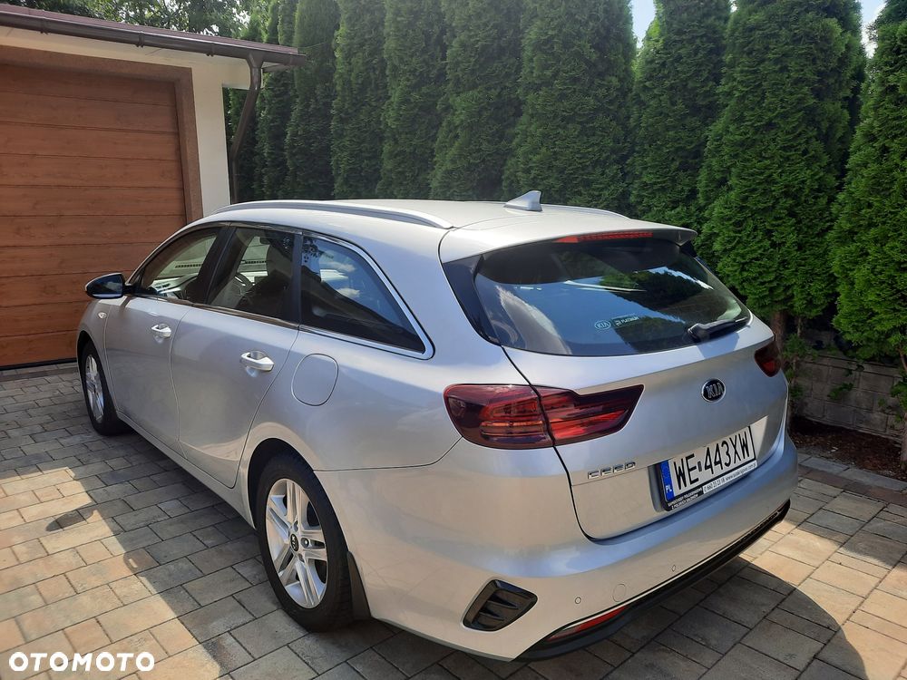 Kia Ceed 1.6 CRDi SCR L - 3