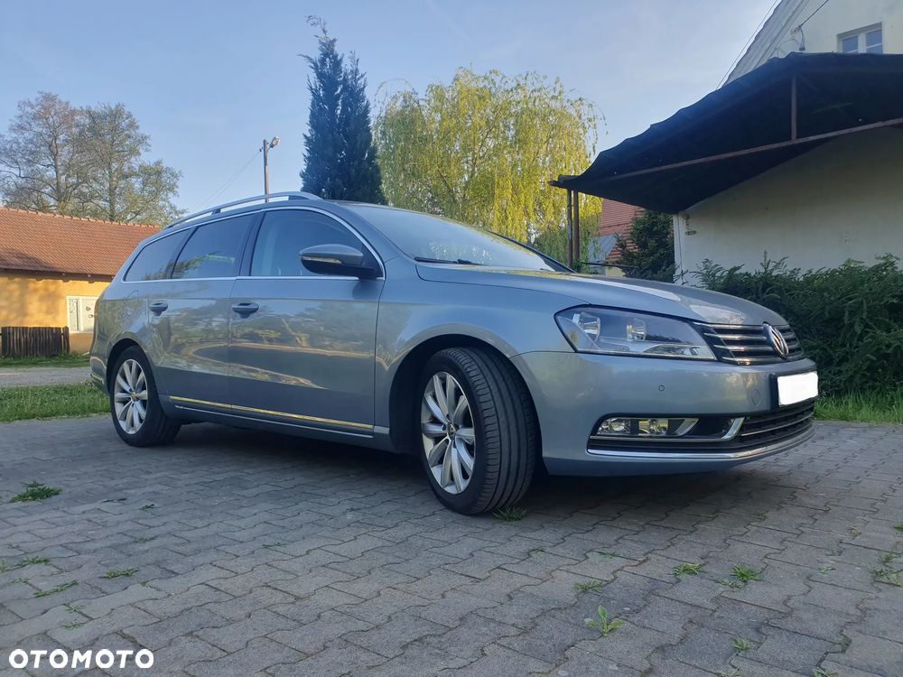Volkswagen Passat 2.0 TDI Comfortline - 4