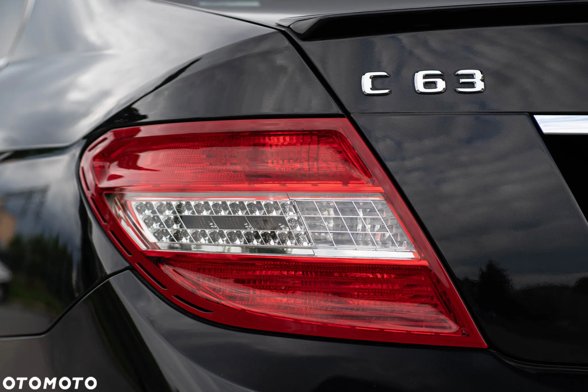 Mercedes-Benz Klasa C 63 AMG - 10