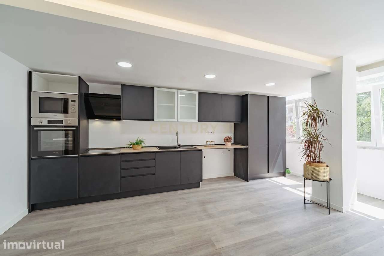 Apartamento T3 Remodelado, Cruz de Pau, Amora - Grande imagem: 5/40