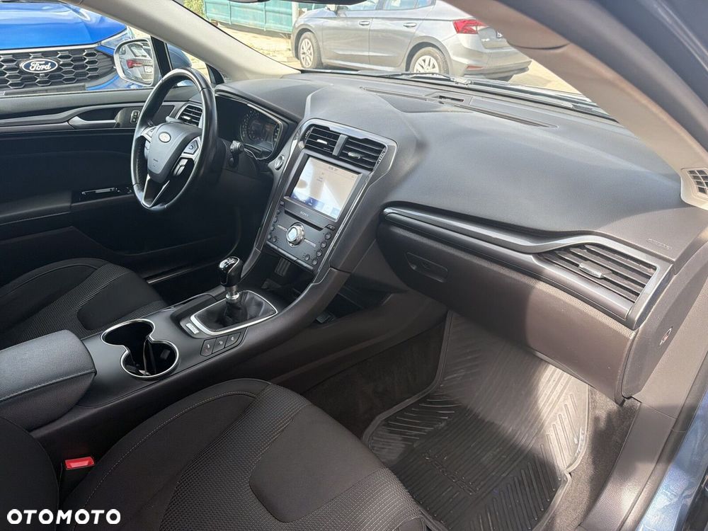 Ford Mondeo - 13