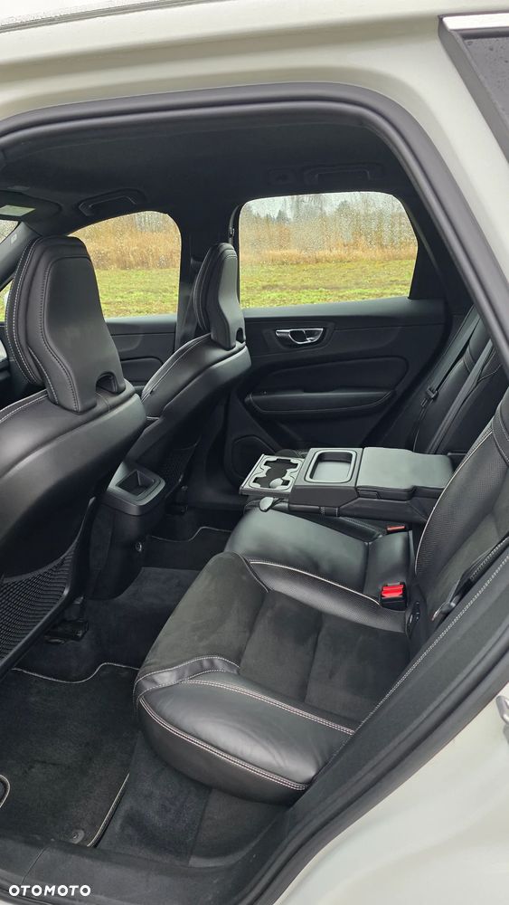 Volvo XC 60 D3 R-Design - 21