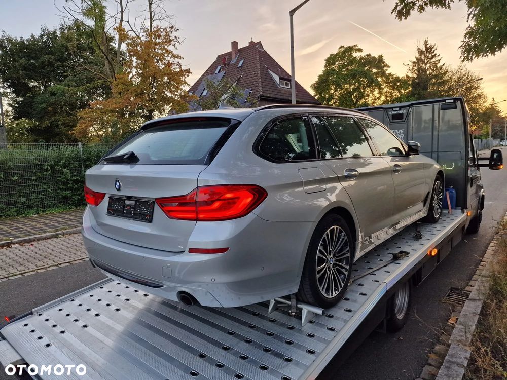 BMW Seria 5 520d Sport Line sport - 31