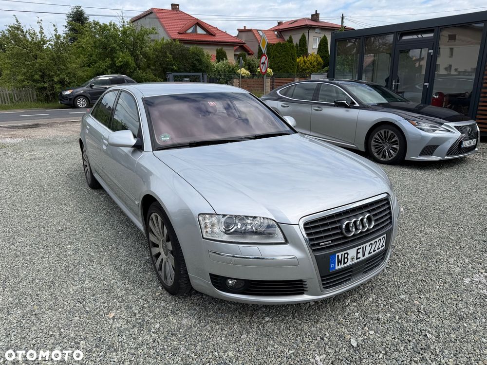 Audi A8 4.2 Quattro - 3