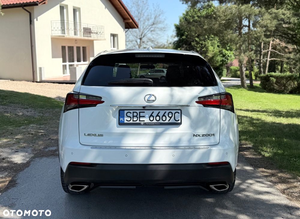 Lexus NX 200t F Sport AWD - 9