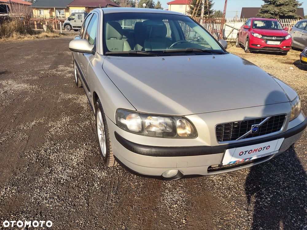 Volvo S60 2.4 Kinetic - 13