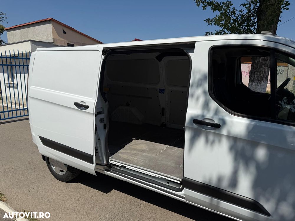 Ford TRANSIT CUSTOM L2H1 CUTIE AUTOMATA - 10