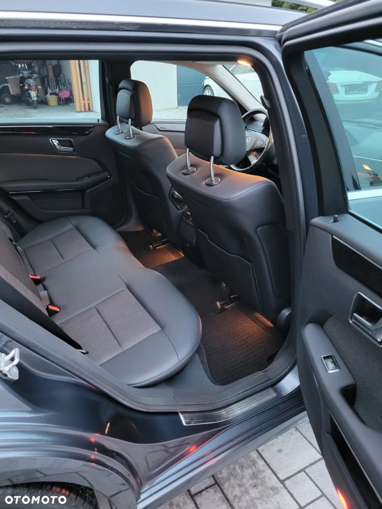 Mercedes-Benz Klasa E 200 CDI DPF BlueEFFICIENCY 7G-TRONIC Avantgarde - 12