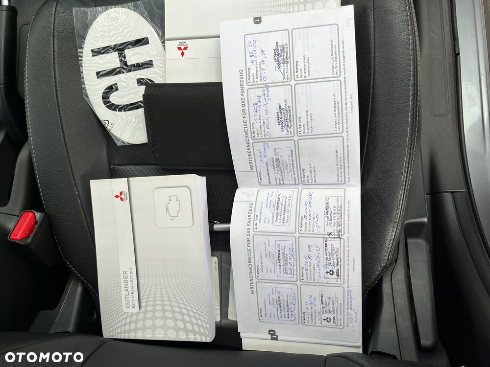 Mitsubishi Outlander 2.2 DI-D 4WD Automatik Diamant Edition - 36