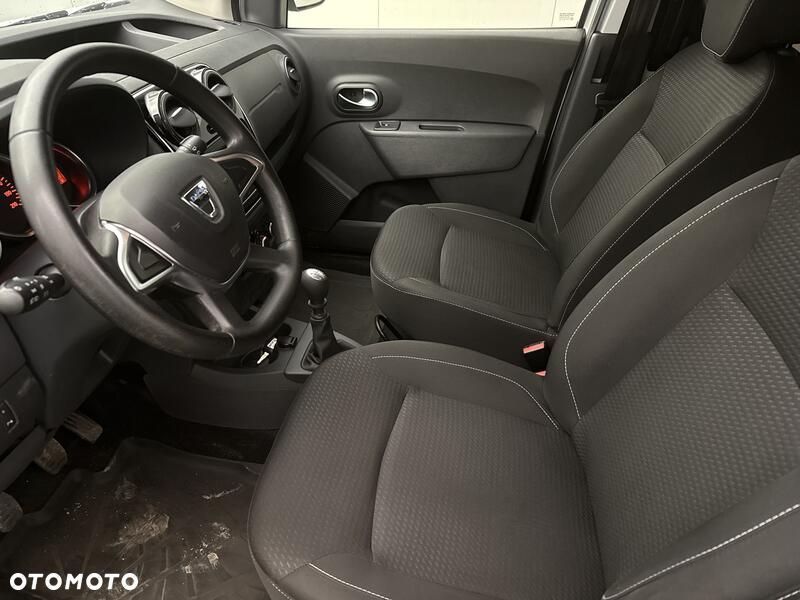 Dacia Dokker 1.5 Blue dCi Laureate - 11