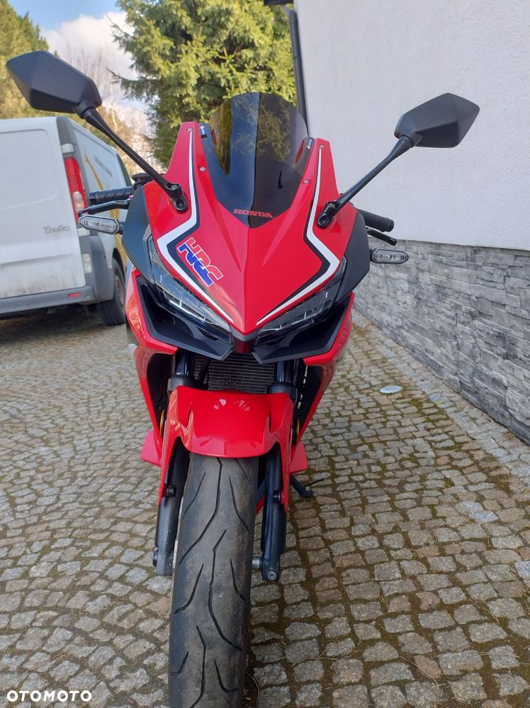 Honda CB - 11