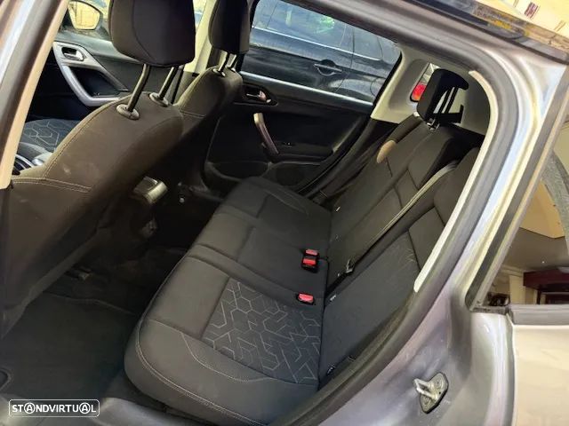 Peugeot 2008 1.4 HDi Access - 15