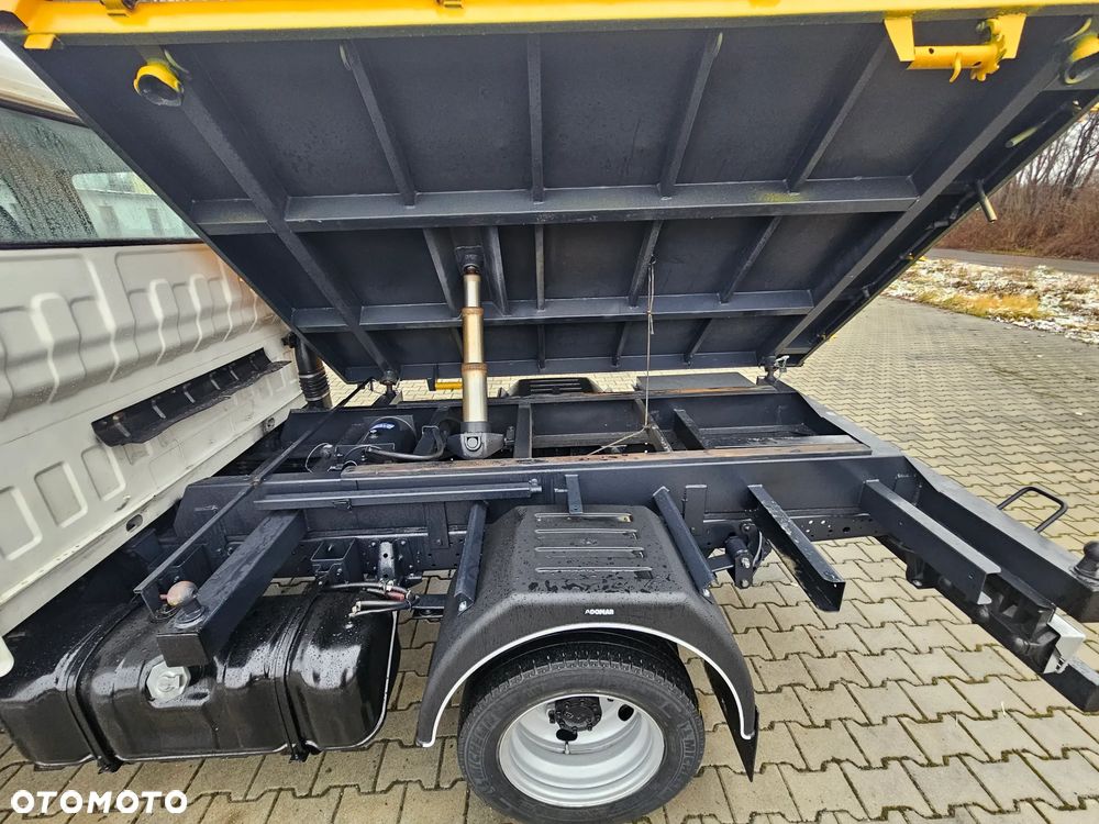 Isuzu NPR 131 CV Doka/Dubel Kabina Wywrotka/Kiper 3-Stronny ! Oryginał ! Przystawka ! Wolny Most  ! Bez Korozji  ! - 13