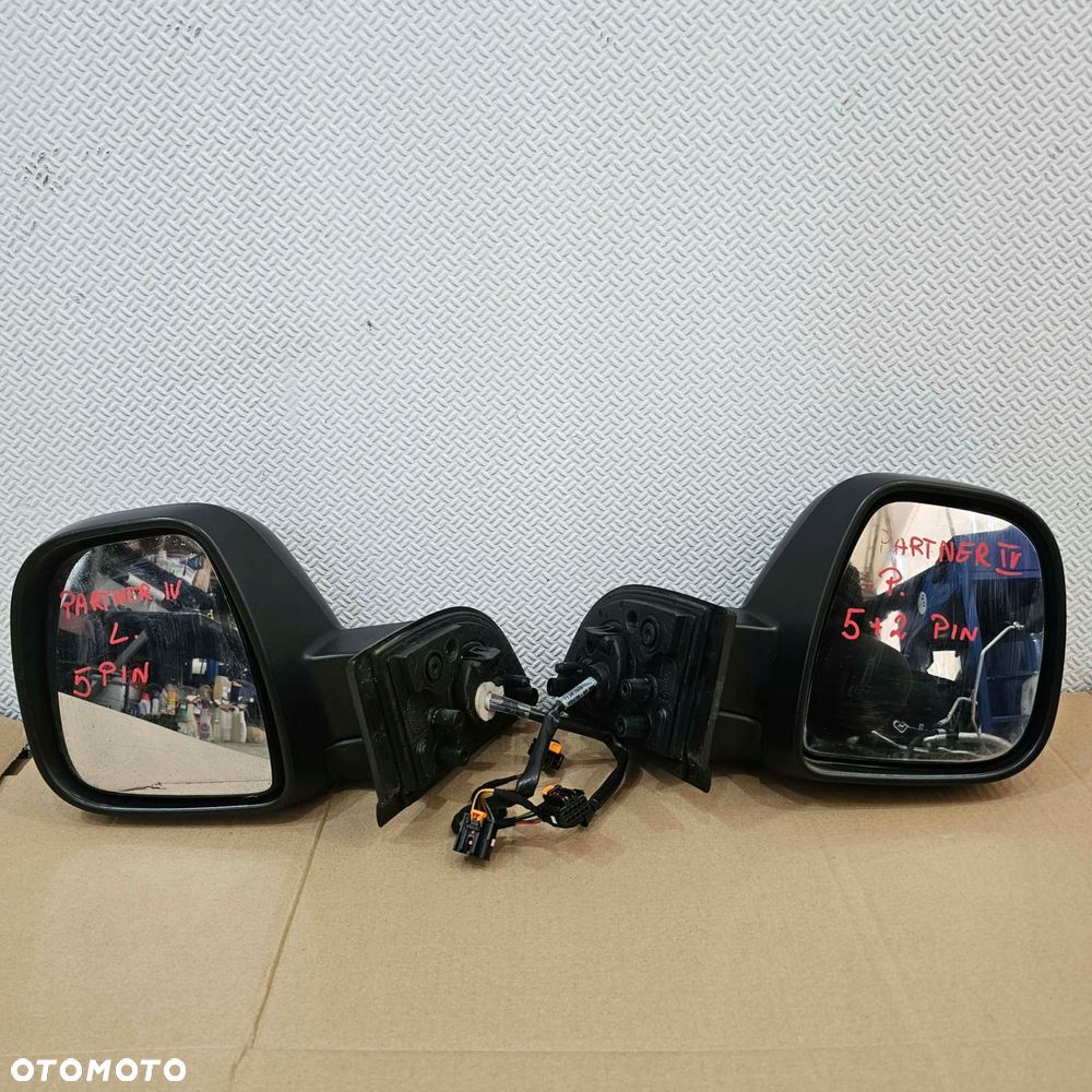 peugeot partner iv berlingo iv lusterko prawe 7 pin 5+2 eu - 1