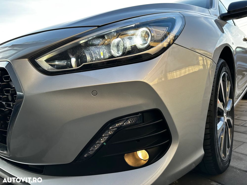 Hyundai i30 1.4 T-GDI YES! - 6