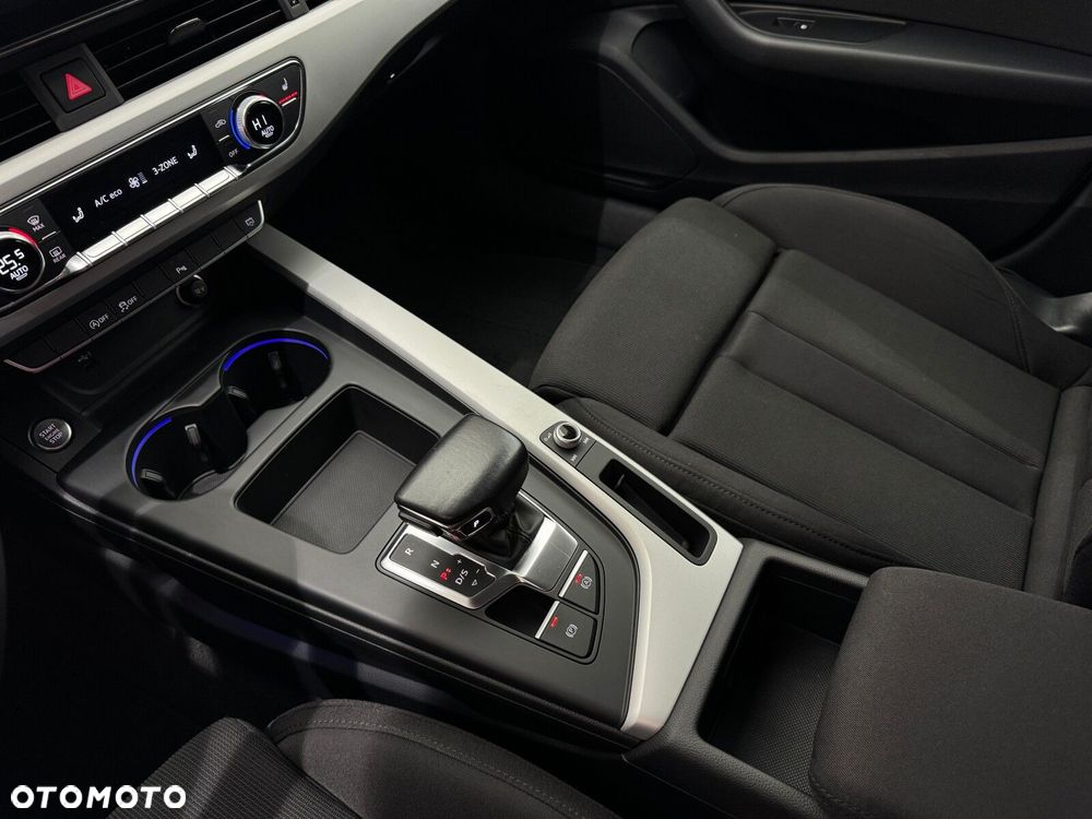 Audi A4 Limousine - 24