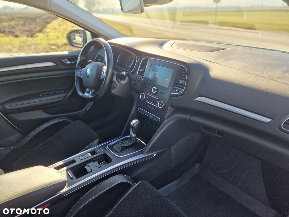 Renault Megane 1.5 dCi Bose EDC - 29