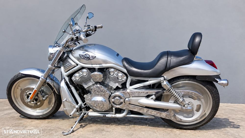 Harley-Davidson VRSCA V-Rod - 6