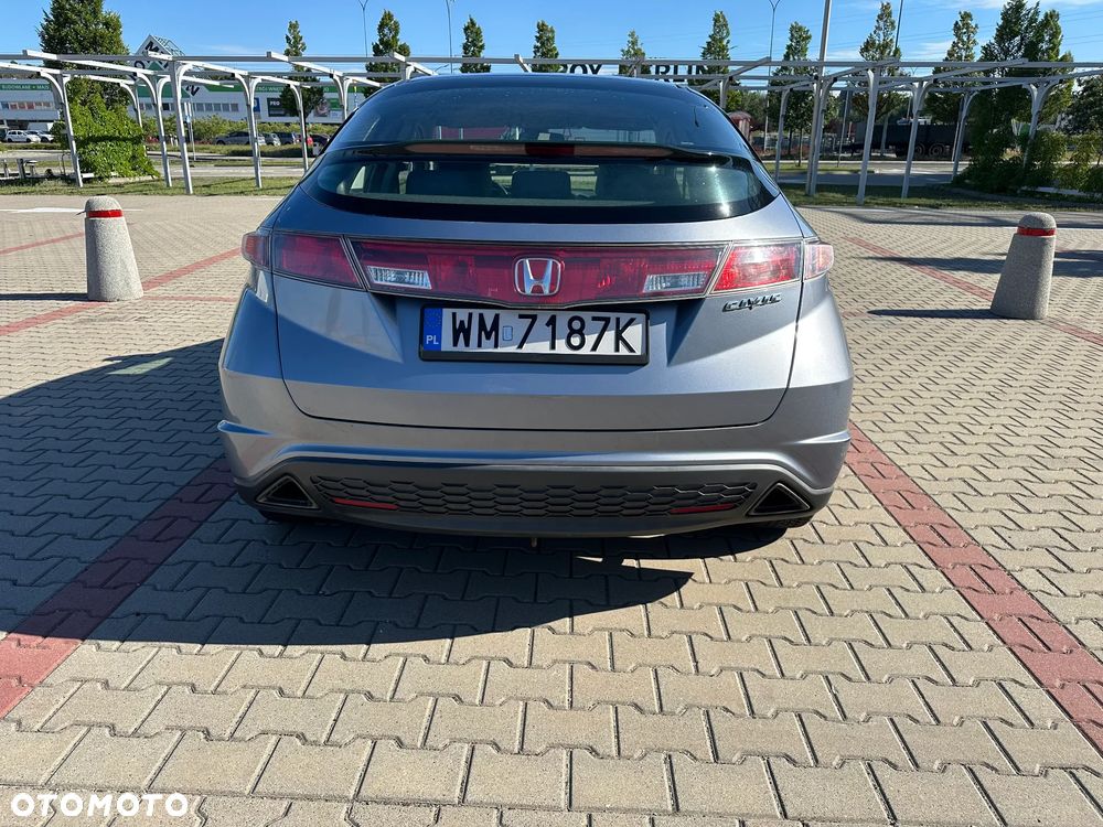 Honda Civic 1.8 Executive - 5