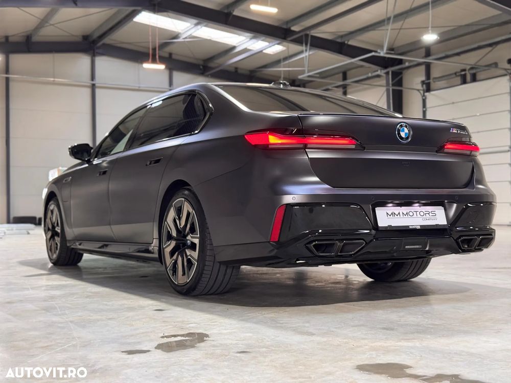 BMW M7 M760e xDrive AT PHEV - 18