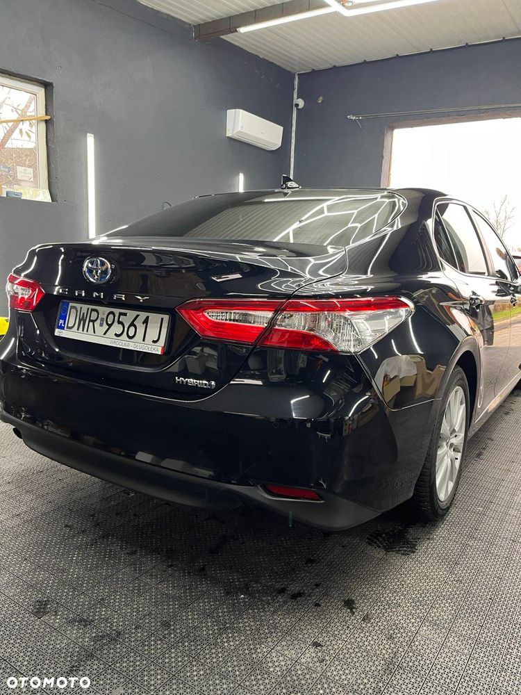 Toyota Camry 2.5 Hybrid Comfort CVT - 8
