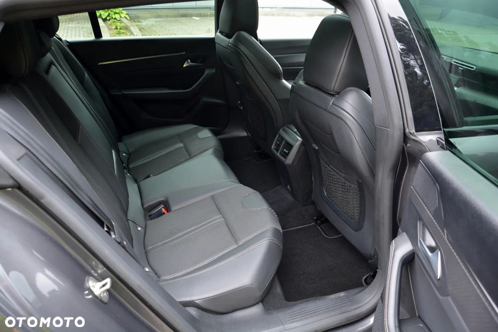 Peugeot 508 1.6 PureTech HYbrid PHEV GT S&S EAT8 - 28