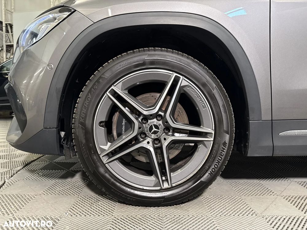 Mercedes-Benz GLA 250 e - 14