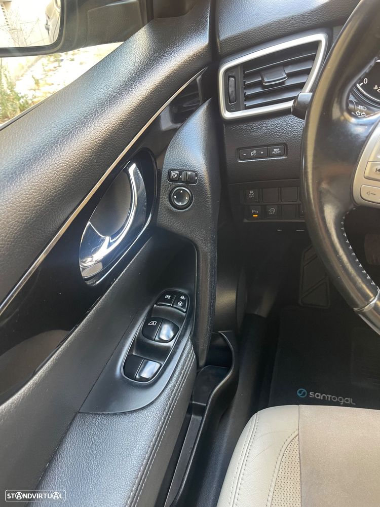 Nissan Qashqai 1.5 dCi Tekna Premium Pele S Alcantara - 20