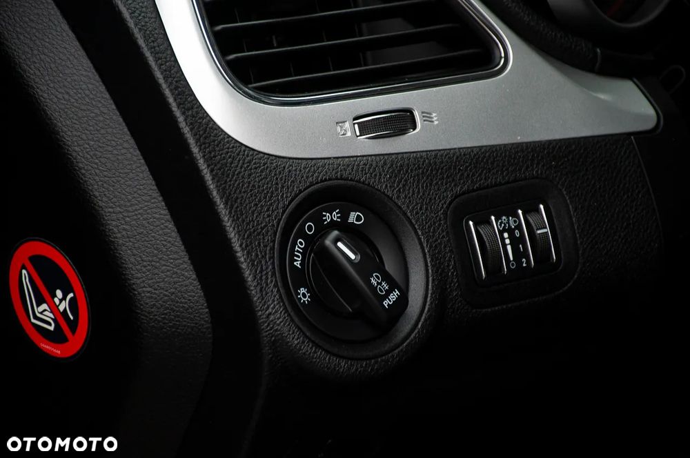 Fiat Freemont 2.0 Multijet Lounge AWD - 38