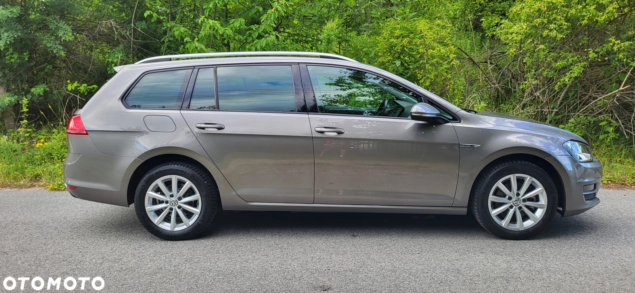 Volkswagen Golf Variant 1.6 TDI BlueMotion Technology Lounge - 6