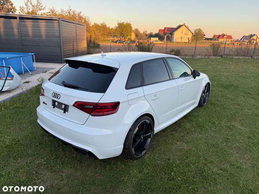 Audi RS3 Sportback - 30
