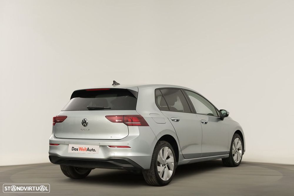 VW Golf 1.5 TSI e-Hybrid Life DSG - 4