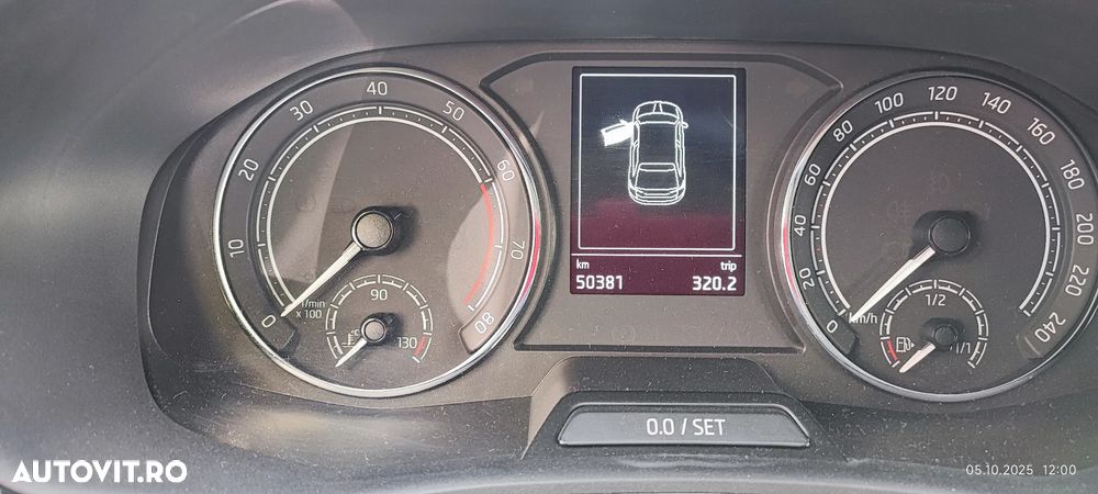 Skoda Fabia 1.0 MPI 80 CP Ambition - 12