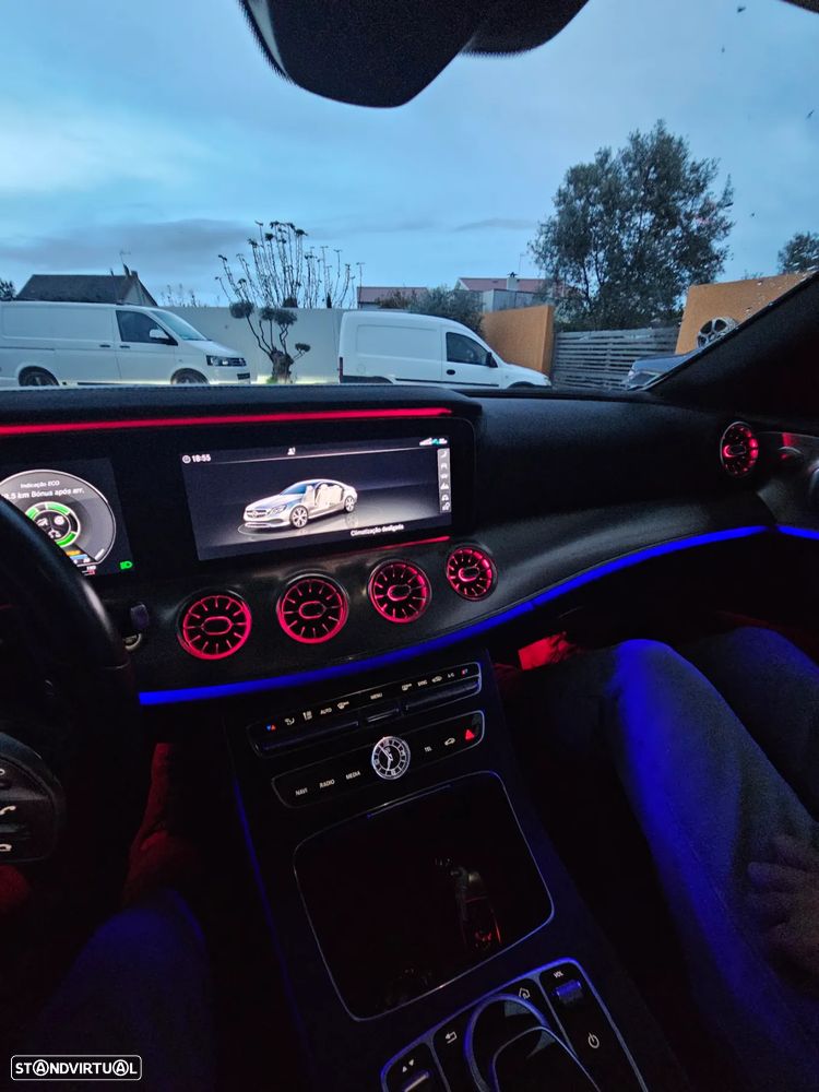 Mercedes-Benz E 220 d AMG Line - 38